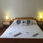Apartments By The Sea Cove Pjestata, Peljesac - 10210 Apartment *