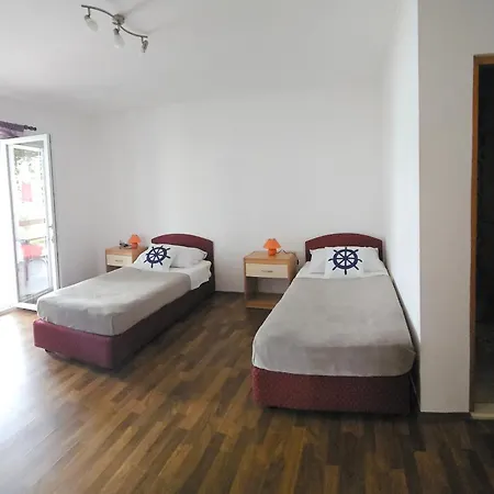 Apartments By The Sea Cove Pjestata, Peljesac - 10210 Apartman *